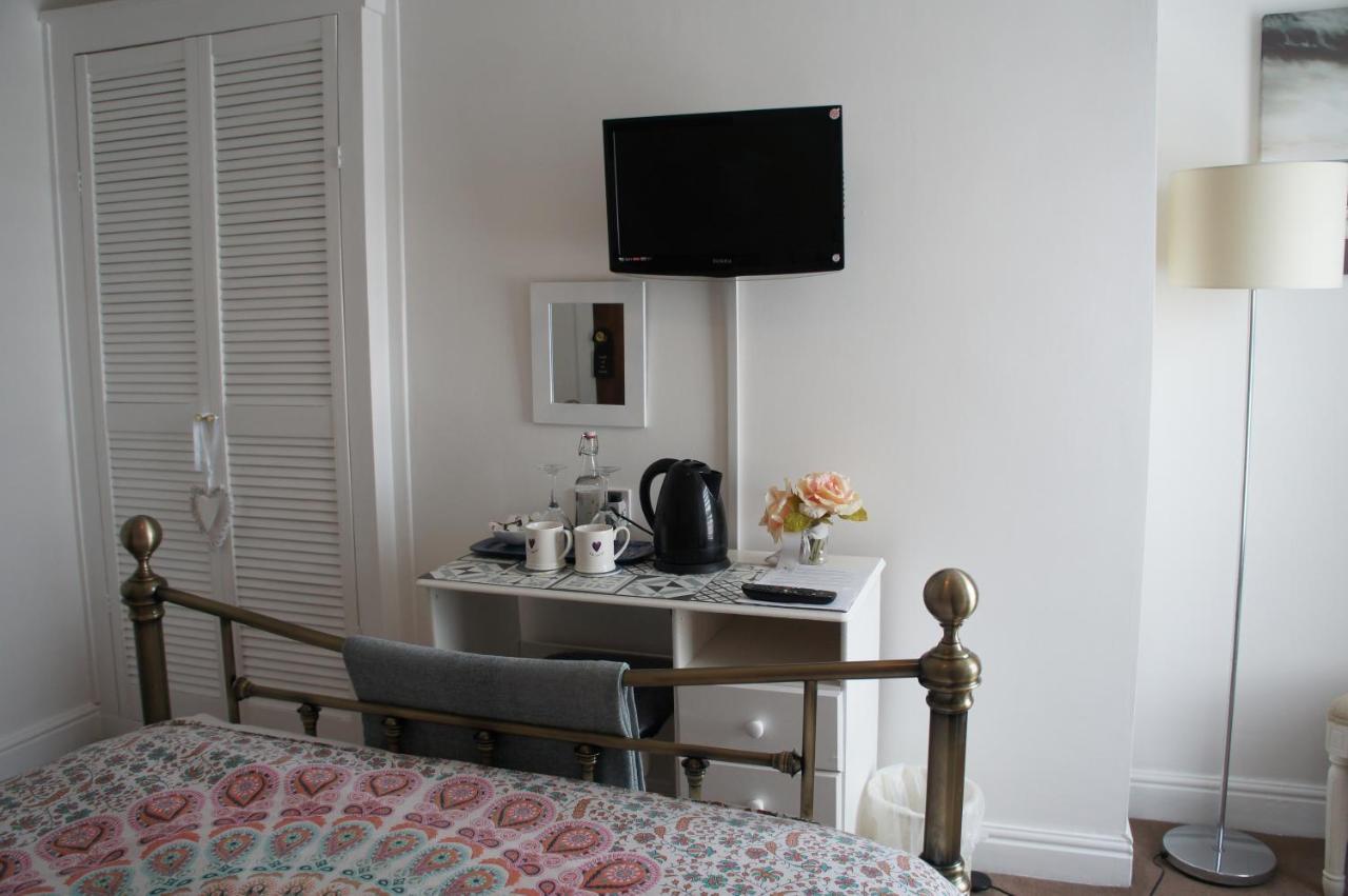 North Sands Lodge สการ์โบโรห์ ภายนอก รูปภาพ